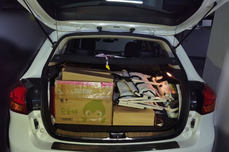 Used Mitsubishi ASX 2018 2.0L CVT Two-Wheel Drive Deluxe Edition Trunk