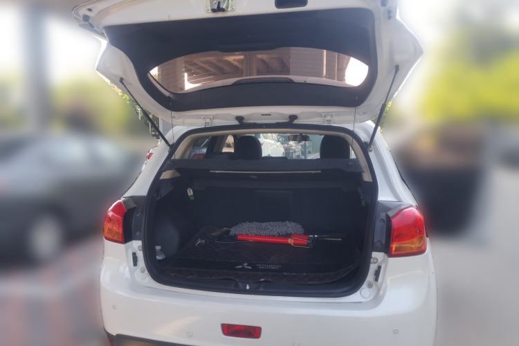 Used Mitsubishi ASX 2018 2.0L CVT Two-Wheel Drive Deluxe Edition Trunk