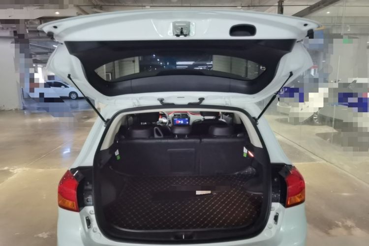 Used Mitsubishi ASX 2018 1.6L Manual Two-Wheel Drive Dynamic Edition Trunk