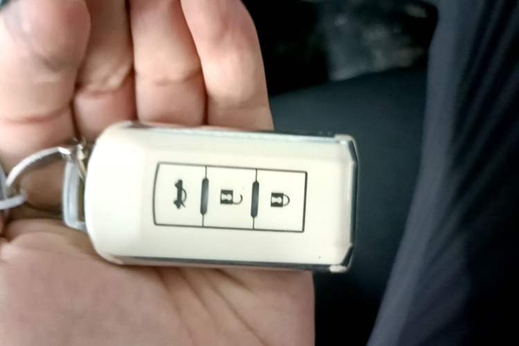 Used Mitsubishi ASX 2018 2.0L CVT Two-Wheel Drive Deluxe Edition Vehicle Key
