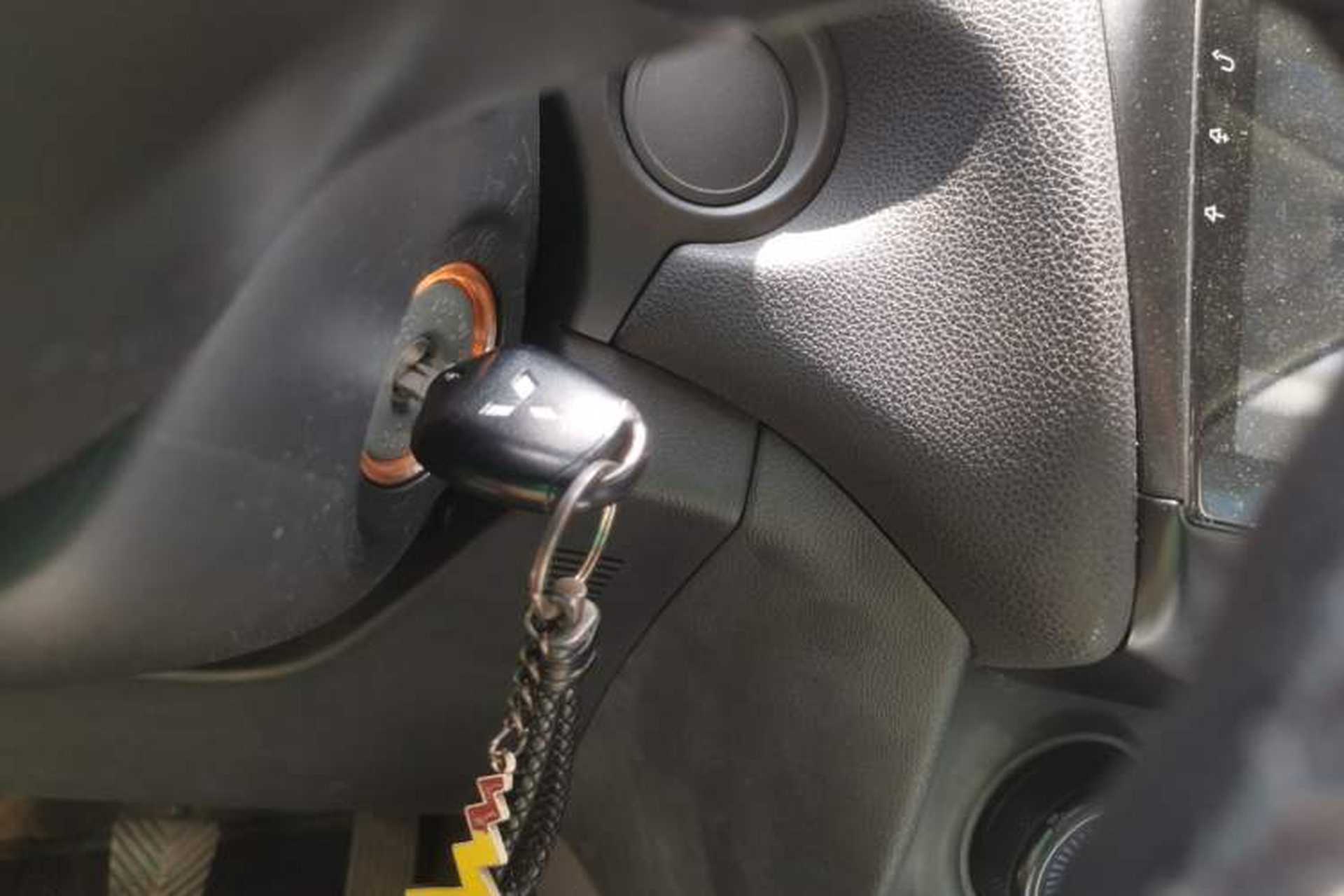Used Mitsubishi ASX 2018 1.6L Manual Two-Wheel Drive Dynamic Edition Vehicle Key