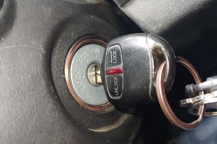 Used Mitsubishi ASX 2018 1.6L Manual Two-Wheel Drive Dynamic Edition Vehicle Key
