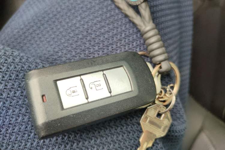 Used Mitsubishi ASX 2018 2.0L CVT Two-Wheel Drive Deluxe Edition Vehicle Key