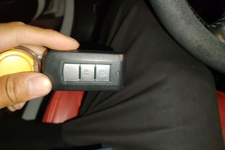 Used Mitsubishi ASX 2018 2.0L CVT Two-Wheel Drive Deluxe Edition Vehicle Key