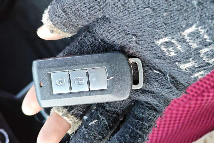 Used Mitsubishi ASX 2018 2.0L CVT Two-Wheel Drive Deluxe Edition Vehicle Key