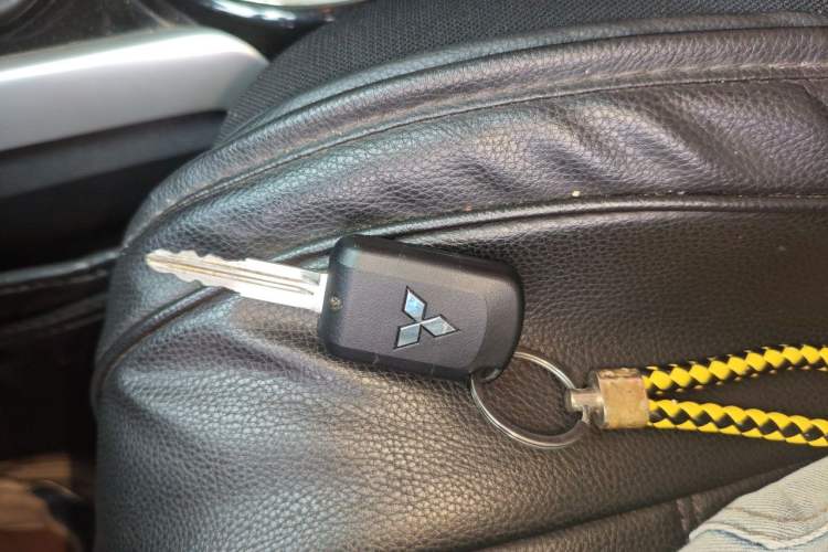 Used Mitsubishi ASX 2018 2.0L CVT Two-Wheel Drive Elite Edition Vehicle Key