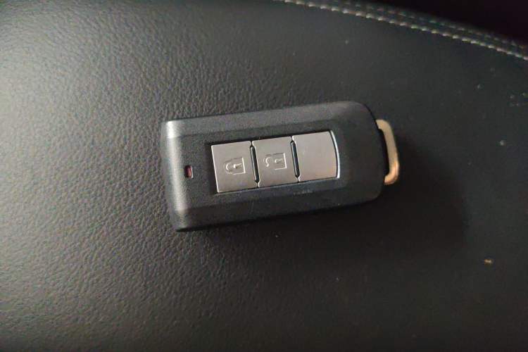 Used Mitsubishi ASX 2018 2.0L CVT Two-Wheel Drive Deluxe Edition Vehicle Key