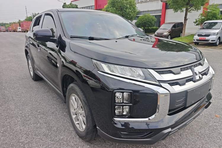 Used Mitsubishi ASX 2020 1.6L Manual FENGSHANG Edition Front Right 45 Deg
