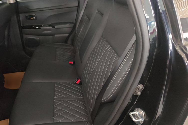 Used Mitsubishi ASX 2020 2.0L CVT Smart Edition Interior 4
