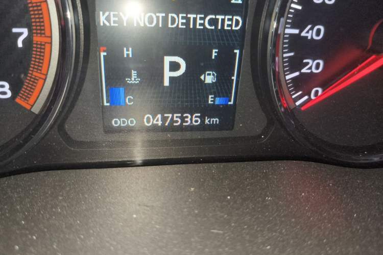 Used Mitsubishi ASX 2020 2.0L CVT Smart Edition Odometer Close Up