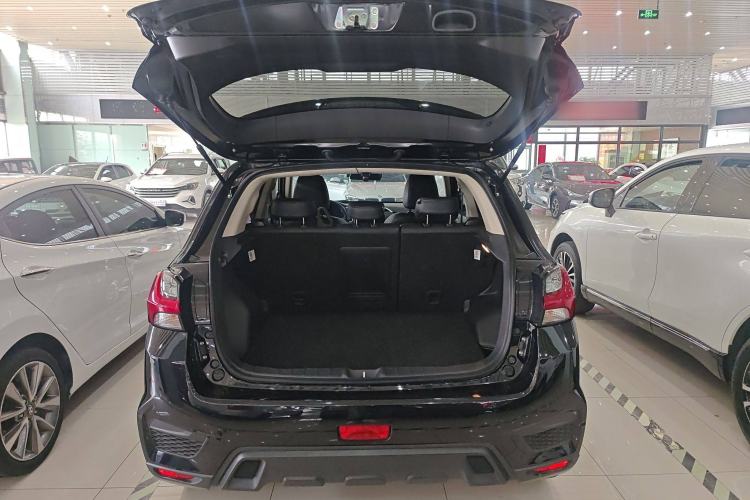 Used Mitsubishi ASX 2020 2.0L CVT Smart Edition Trunk