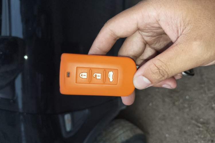 Used Mitsubishi ASX 2020 2.0L CVT Smart Edition Vehicle Key