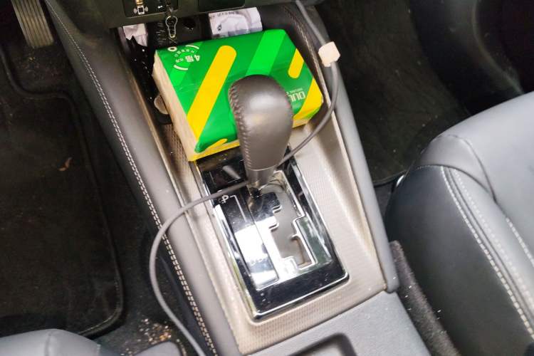Used Mitsubishi ASX 2020 2.0L CVT Smart Edition Gear Lever