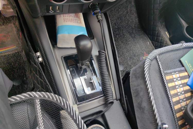 Used Mitsubishi ASX 2020 2.0L CVT Smart Edition Gear Lever