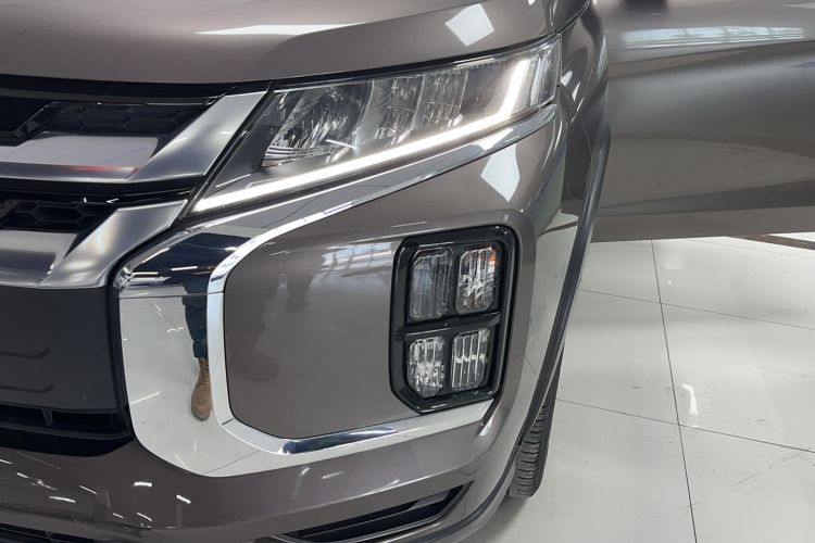 Used Mitsubishi ASX 2020 2.0L CVT Smart Edition Left Front Headlight