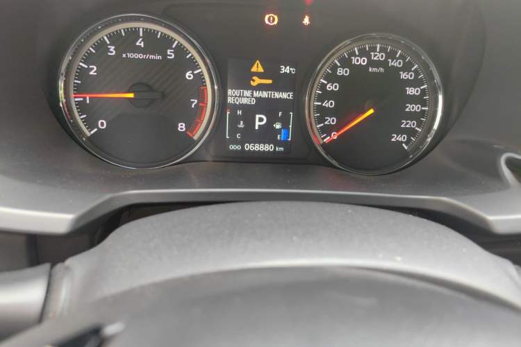 Used Mitsubishi ASX 2020 2.0L CVT Smart Edition Odometer Close Up