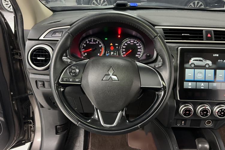 Used Mitsubishi ASX 2020 2.0L CVT Smart Edition Steering Wheel