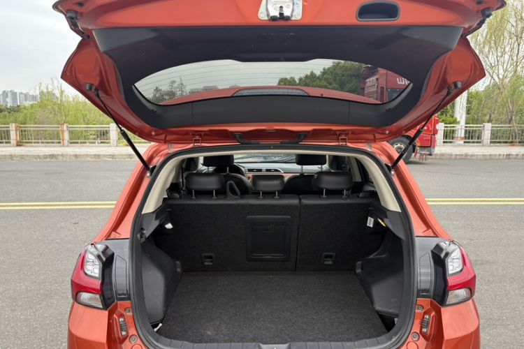 Used Mitsubishi ASX 2020 2.0L CVT Smart Edition Trunk