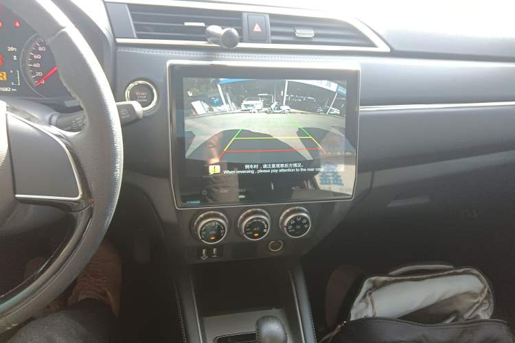 Used Mitsubishi ASX 2020 2.0L CVT Smart Edition Audio And AC Panel