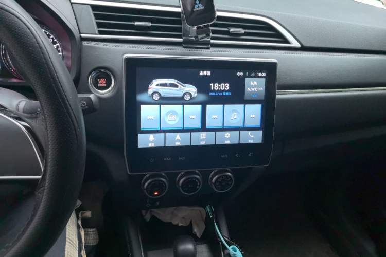 Used Mitsubishi ASX 2020 2.0L CVT Smart Edition Audio And AC Panel