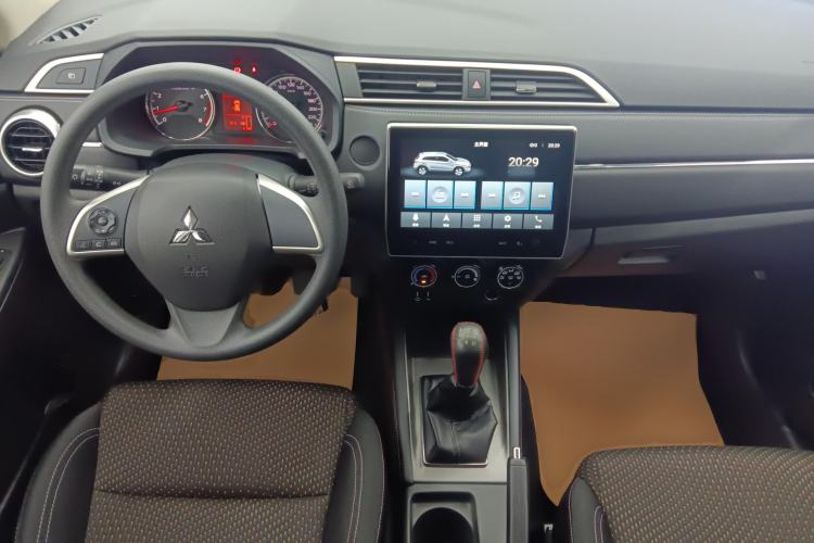 Used Mitsubishi ASX 2020 1.6L Manual Fun Edition Center Console