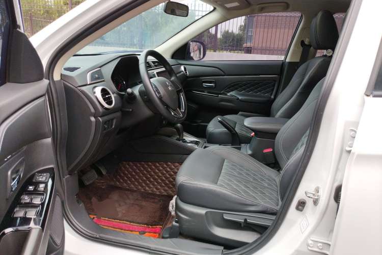 Used Mitsubishi ASX 2020 2.0L CVT Smart Edition Driver Seat