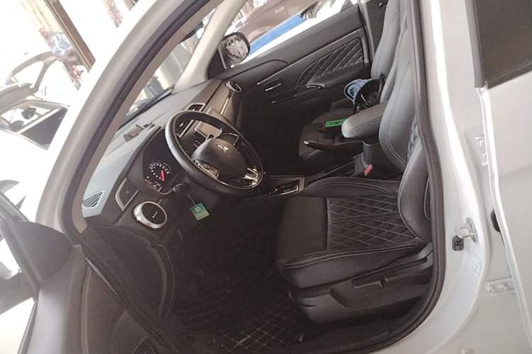 Used Mitsubishi ASX 2020 2.0L CVT Smart Edition Driver Seat