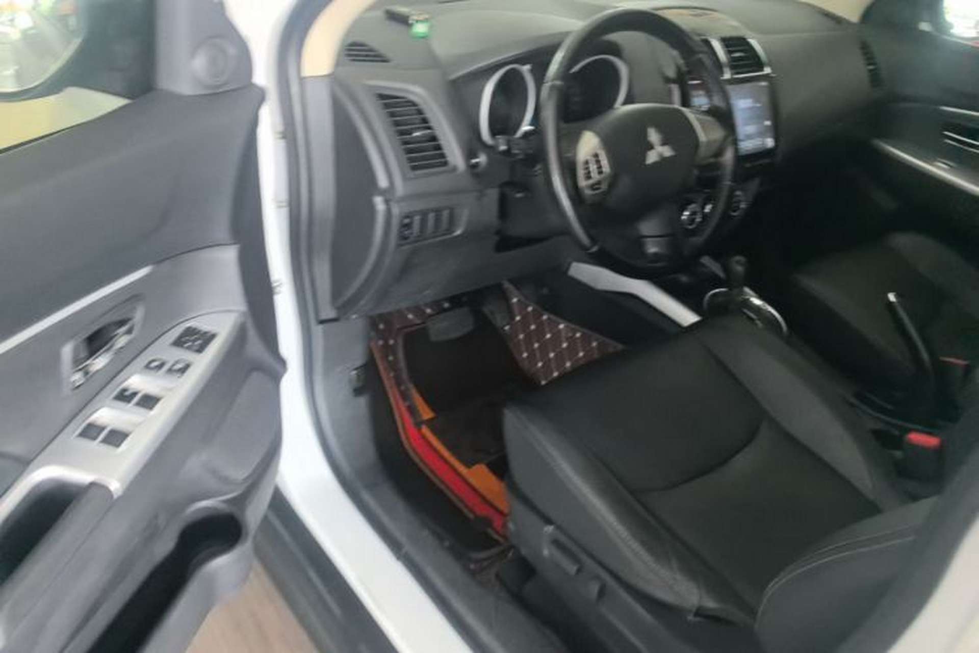 Used Mitsubishi ASX 2020 2.0L CVT Smart Edition Driver Seat