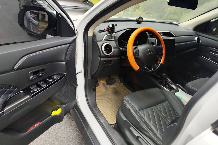 Used Mitsubishi ASX 2020 2.0L CVT Smart Edition Driver Seat