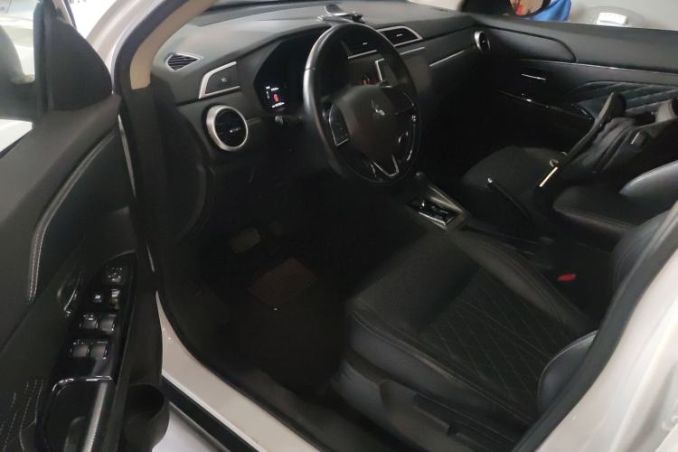 Used Mitsubishi ASX 2020 2.0L CVT Smart Edition Driver Seat
