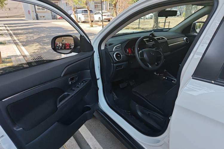 Used Mitsubishi ASX 2020 2.0L CVT Active Version Driver Seat