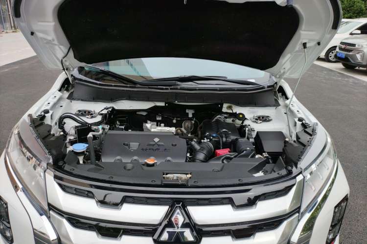 Used Mitsubishi ASX 2020 2.0L CVT Smart Edition Engine Bay