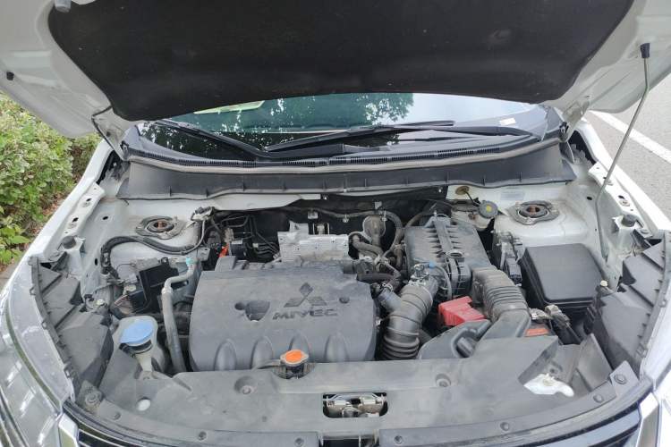 Used Mitsubishi ASX 2020 2.0L CVT Smart Edition Engine Bay
