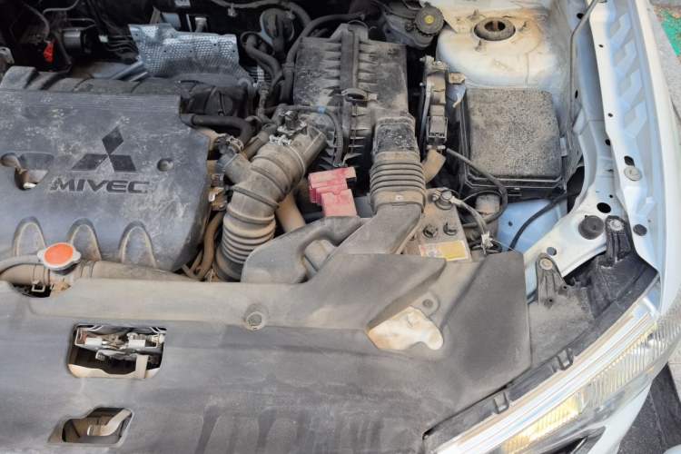 Used Mitsubishi ASX 2020 2.0L CVT Smart Edition Engine Bay Left