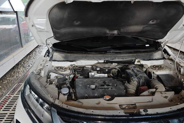 Used Mitsubishi ASX 2020 2.0L CVT Smart Edition Engine Bay Right