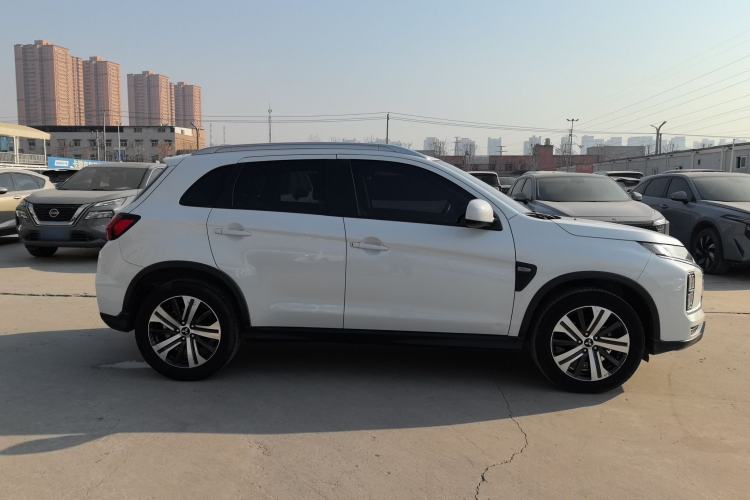 Used Mitsubishi ASX 2020 2.0L CVT Smart Edition Exterior 2