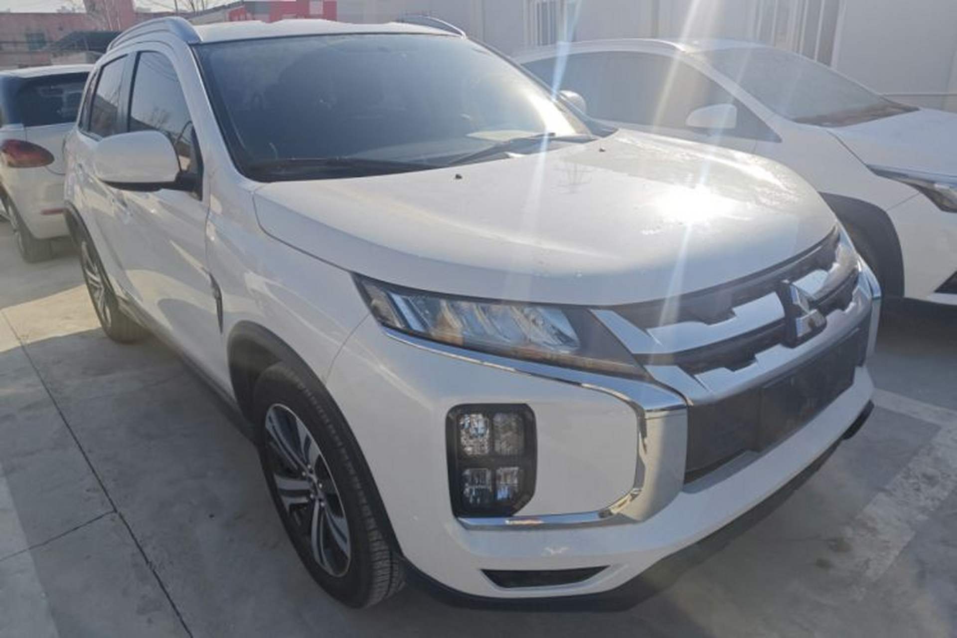 Used Mitsubishi ASX 2020 2.0L CVT Smart Edition Exterior 2