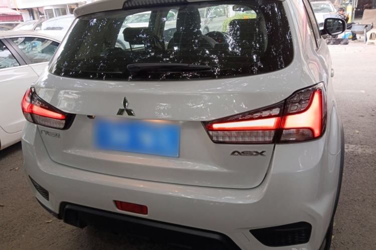 Used Mitsubishi ASX 2020 2.0L CVT Smart Edition Exterior 2