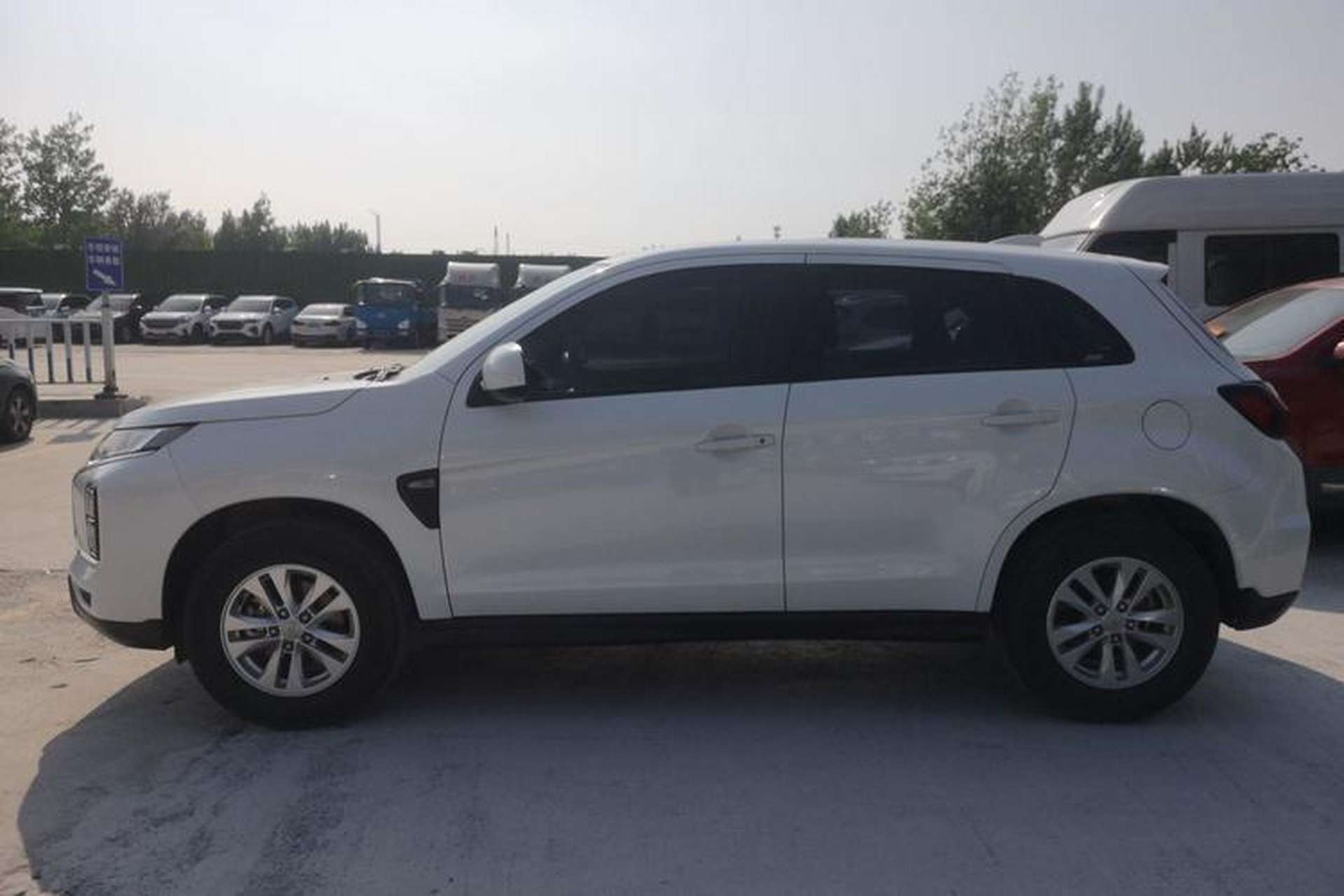 Used Mitsubishi ASX 2020 1.6L Manual FENGSHANG Edition Exterior 3