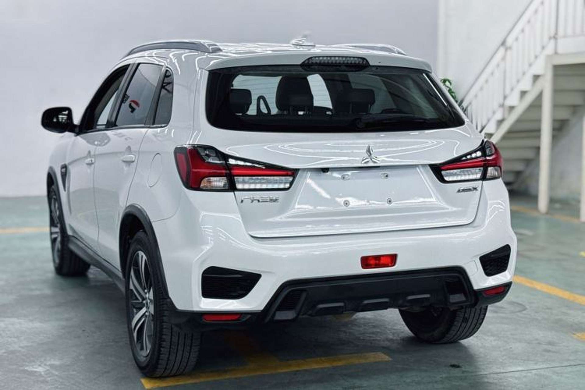 Used Mitsubishi ASX 2020 2.0L CVT Smart Edition Exterior 3