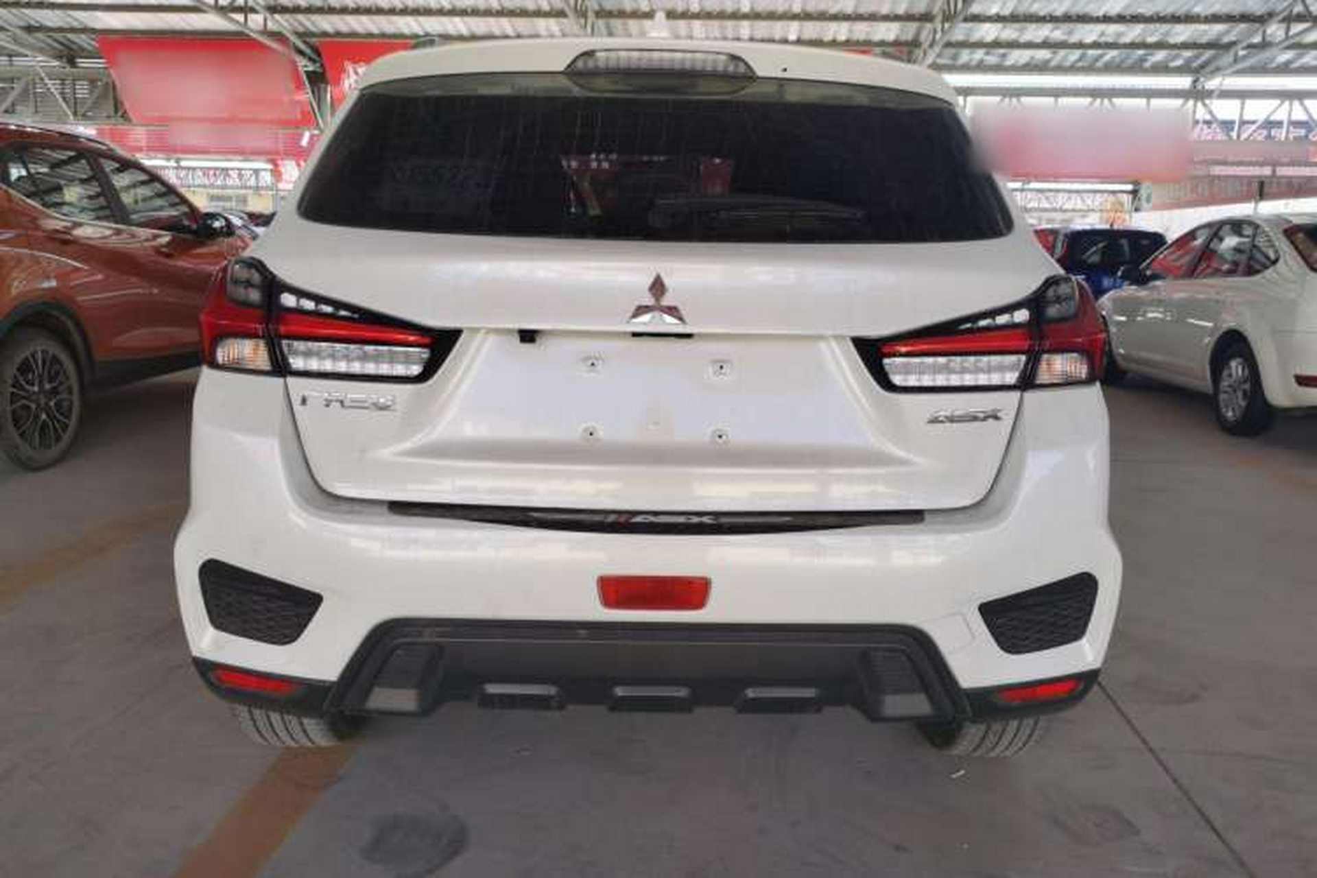 Used Mitsubishi ASX 2020 2.0L CVT Smart Edition Exterior 4
