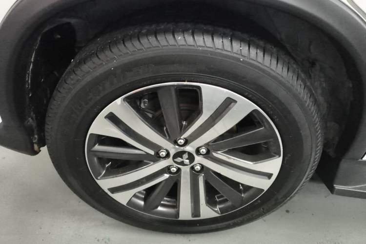 Used Mitsubishi ASX 2020 2.0L CVT Smart Edition Exterior 5