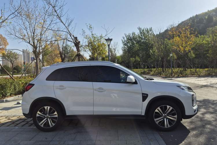Used Mitsubishi ASX 2020 2.0L CVT Smart Edition Exterior 5