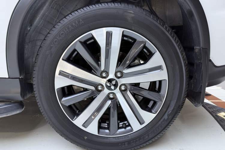 Used Mitsubishi ASX 2020 2.0L CVT Smart Edition Exterior 7