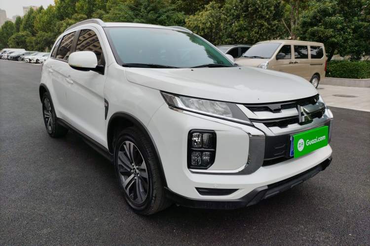 Used Mitsubishi ASX 2020 2.0L CVT Smart Edition Front Right 45 Deg