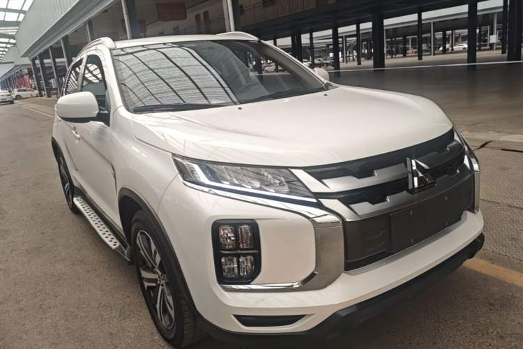 Used Mitsubishi ASX 2020 2.0L CVT Smart Edition Front Right 45 Deg