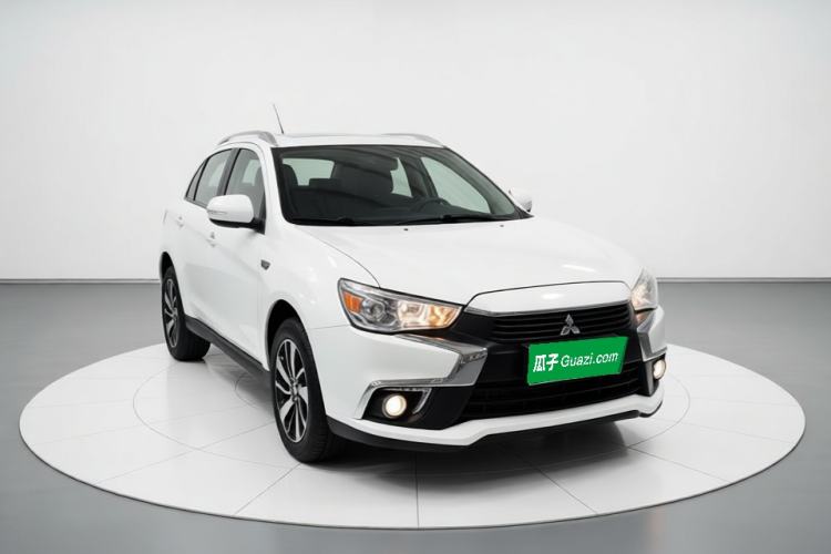 Used Mitsubishi ASX 2020 2.0L CVT Smart Edition Front Right 45 Deg