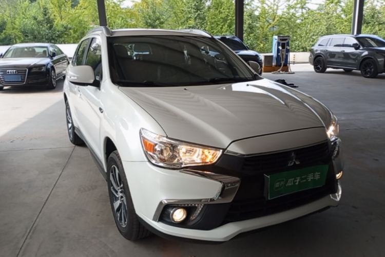 Used Mitsubishi ASX 2020 2.0L CVT Smart Edition Front Right 45 Deg