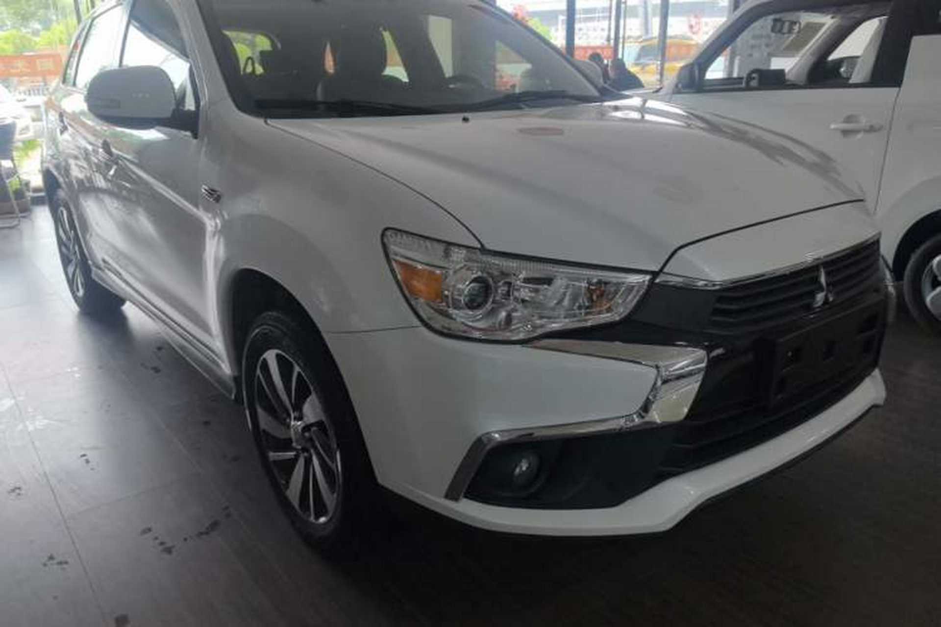 Used Mitsubishi ASX 2020 2.0L CVT Smart Edition Front Right 45 Deg