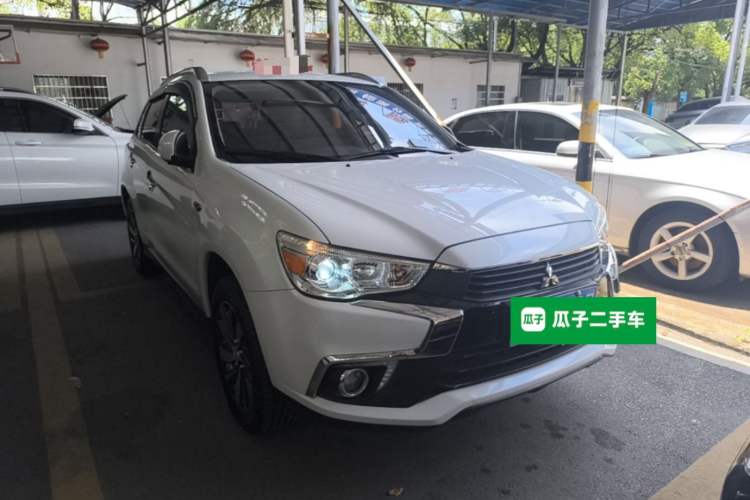 Used Mitsubishi ASX 2020 2.0L CVT Smart Edition Front Right 45 Deg